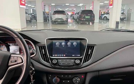 Chevrolet Monza, 2022 год, 1 070 000 рублей, 10 фотография