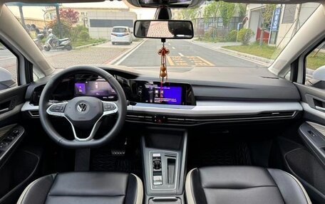 Volkswagen Golf VIII, 2021 год, 1 461 000 рублей, 8 фотография