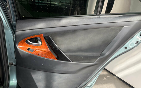 Toyota Camry, 2008 год, 640 000 рублей, 17 фотография