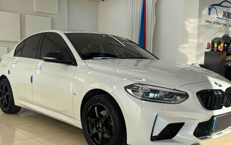 BMW 1 серия, 2023 год, 1 725 000 рублей, 3 фотография