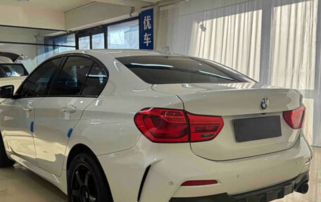 BMW 1 серия, 2023 год, 1 725 000 рублей, 4 фотография