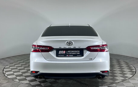 Toyota Camry, 2021 год, 3 535 000 рублей, 5 фотография