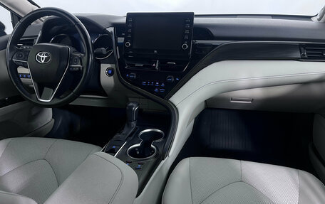 Toyota Camry, 2021 год, 3 535 000 рублей, 9 фотография