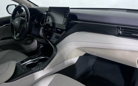 Toyota Camry, 2021 год, 3 535 000 рублей, 11 фотография