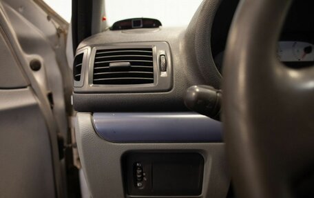 Renault Symbol I, 2007 год, 365 000 рублей, 30 фотография