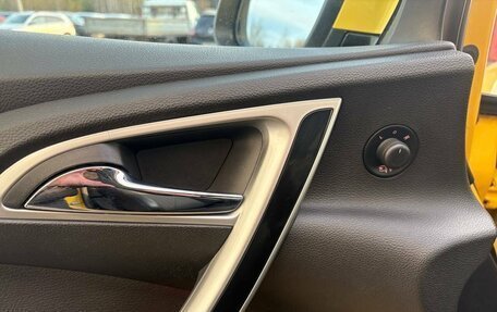 Opel Astra J, 2014 год, 715 000 рублей, 13 фотография