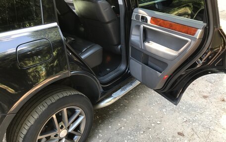 Volkswagen Touareg III, 2006 год, 700 000 рублей, 11 фотография