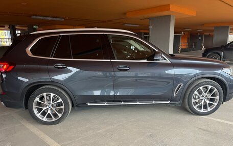 BMW X5, 2021 год, 7 550 000 рублей, 2 фотография