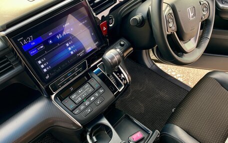 Honda Stepwgn IV, 2021 год, 2 970 000 рублей, 36 фотография