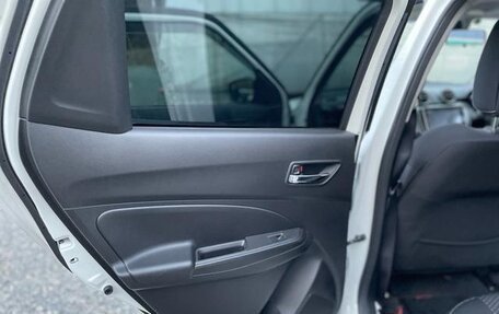 Suzuki Swift V, 2023 год, 1 080 000 рублей, 19 фотография