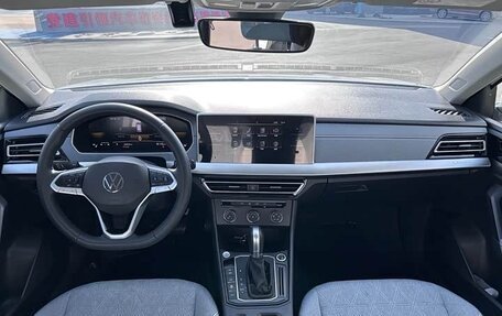 Volkswagen Lavida, 2023 год, 1 300 000 рублей, 7 фотография