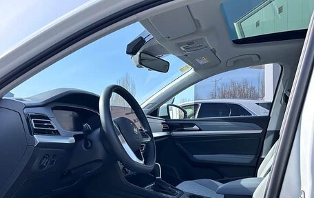 Volkswagen Lavida, 2023 год, 1 300 000 рублей, 8 фотография