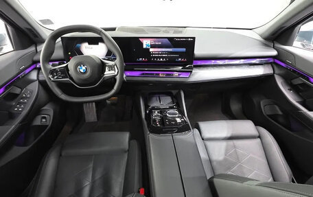 BMW 5 серия, 2025 год, 5 500 000 рублей, 7 фотография