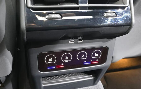 BMW 5 серия, 2025 год, 5 500 000 рублей, 19 фотография