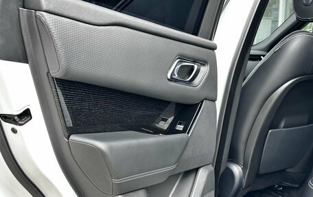 Land Rover Range Rover Velar I, 2017 год, 4 100 000 рублей, 28 фотография