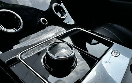 Land Rover Range Rover Velar I, 2017 год, 4 100 000 рублей, 22 фотография