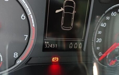 Volkswagen Polo, 2022 год, 1 370 000 рублей, 10 фотография