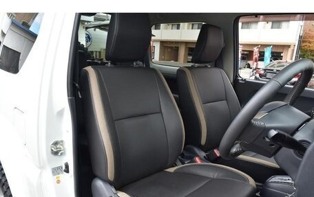 Suzuki Jimny, 2017 год, 1 000 000 рублей, 21 фотография