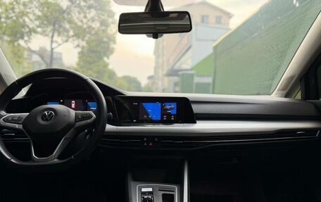 Volkswagen Golf VIII, 2021 год, 1 540 000 рублей, 7 фотография