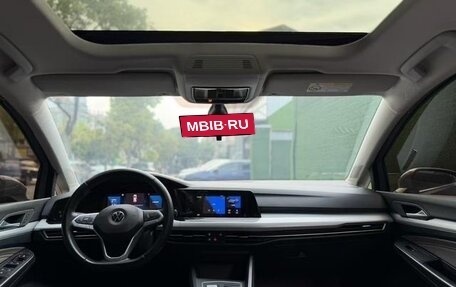 Volkswagen Golf VIII, 2021 год, 1 540 000 рублей, 8 фотография