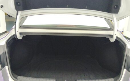 Hyundai Elantra, 2022 год, 1 690 000 рублей, 8 фотография