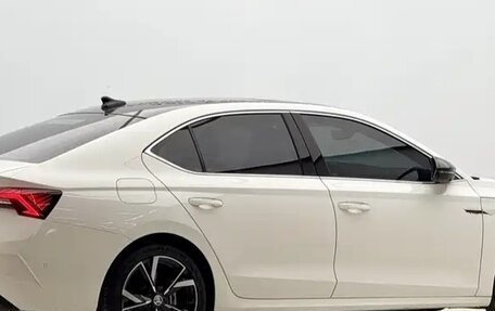 Skoda Octavia IV, 2022 год, 1 850 000 рублей, 5 фотография