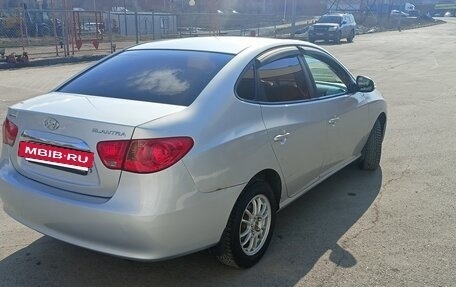 Hyundai Elantra IV, 2010 год, 770 000 рублей, 3 фотография