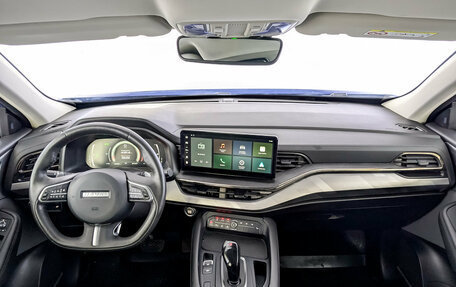 Haval F7x I, 2022 год, 1 725 000 рублей, 14 фотография