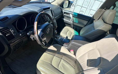 Toyota Land Cruiser 200, 2008 год, 2 650 000 рублей, 5 фотография