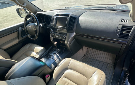 Toyota Land Cruiser 200, 2008 год, 2 650 000 рублей, 7 фотография