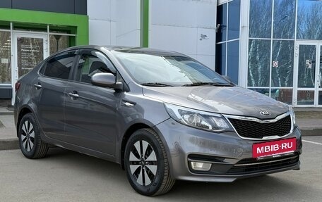 KIA Rio III рестайлинг, 2016 год, 839 000 рублей, 3 фотография