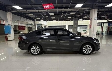 Volkswagen Bora, 2022 год, 1 289 000 рублей, 21 фотография