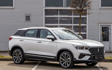 FAW Bestune T77, 2024 год, 1 795 000 рублей, 3 фотография