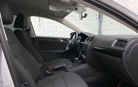 Volkswagen Jetta VI, 2012 год, 1 095 000 рублей, 12 фотография