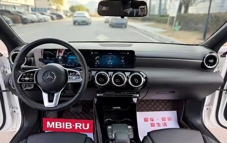 Mercedes-Benz A-Класс, 2022 год, 2 150 007 рублей, 11 фотография