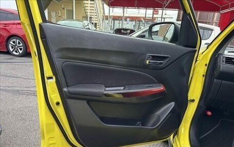 Suzuki Swift V, 2022 год, 1 140 000 рублей, 12 фотография