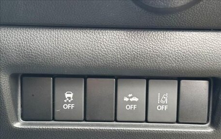 Suzuki Swift V, 2022 год, 1 140 000 рублей, 14 фотография