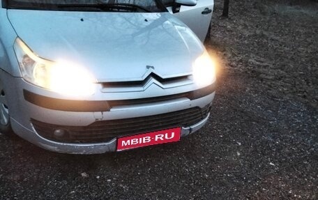 Citroen C4 II рестайлинг, 2007 год, 1 фотография