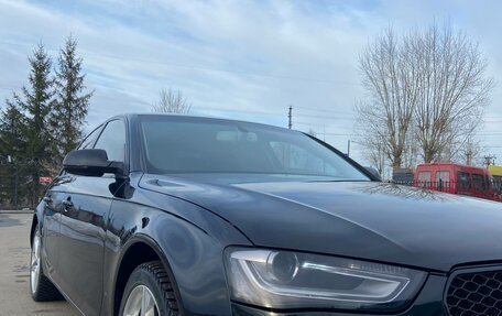 Audi A4, 2012 год, 970 000 рублей, 10 фотография