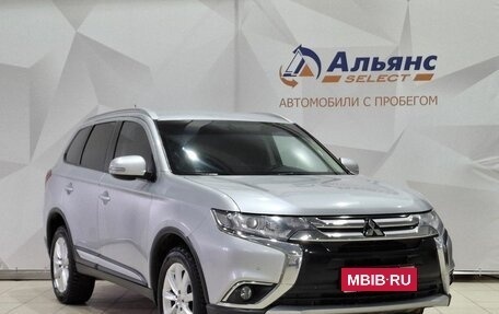 Mitsubishi Outlander III рестайлинг 3, 2015 год, 1 820 000 рублей, 1 фотография