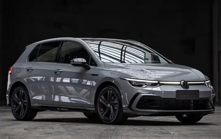 Volkswagen Golf VIII, 2023 год, 2 099 000 рублей, 1 фотография