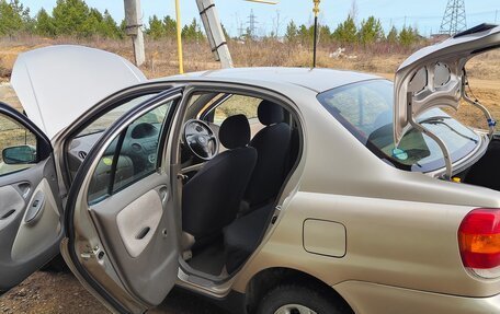 Toyota Platz, 2003 год, 370 000 рублей, 13 фотография