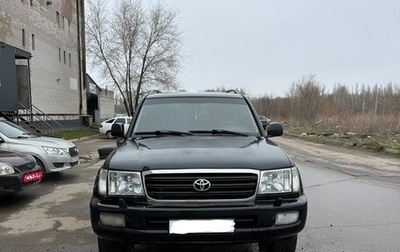 Toyota Land Cruiser 100 рестайлинг 2, 2003 год, 1 570 000 рублей, 1 фотография
