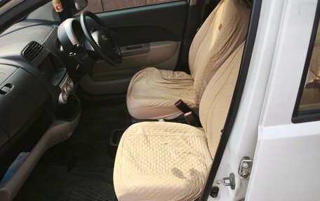 Toyota Passo III, 2004 год, 390 000 рублей, 29 фотография