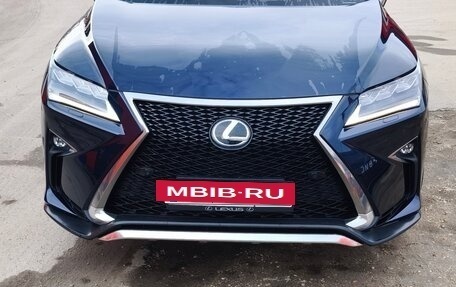 Lexus RX IV рестайлинг, 2017 год, 3 790 000 рублей, 2 фотография