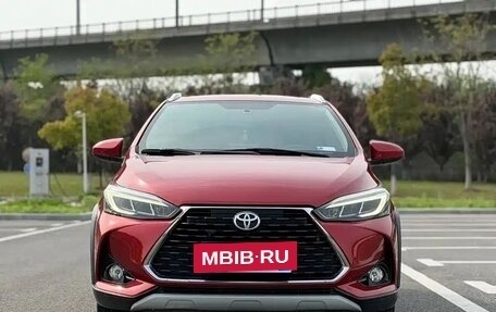 Toyota Yaris XP150 рестайлинг, 2022 год, 1 250 050 рублей, 2 фотография