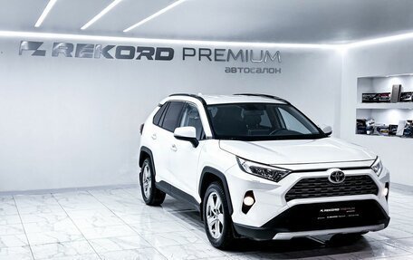 Toyota RAV4, 2020 год, 3 150 000 рублей, 3 фотография