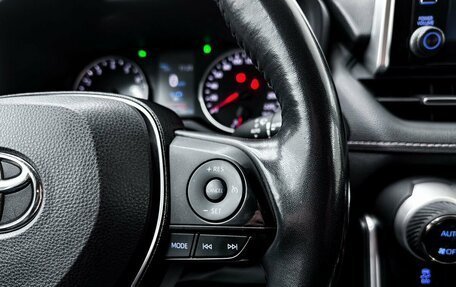 Toyota RAV4, 2020 год, 3 150 000 рублей, 15 фотография