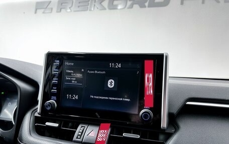 Toyota RAV4, 2020 год, 3 150 000 рублей, 21 фотография