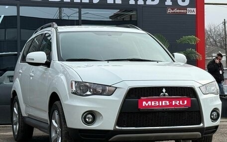 Mitsubishi Outlander III рестайлинг 3, 2011 год, 1 788 800 рублей, 3 фотография